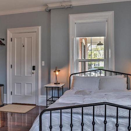 The Burrell House Hotell Keene Eksteriør bilde