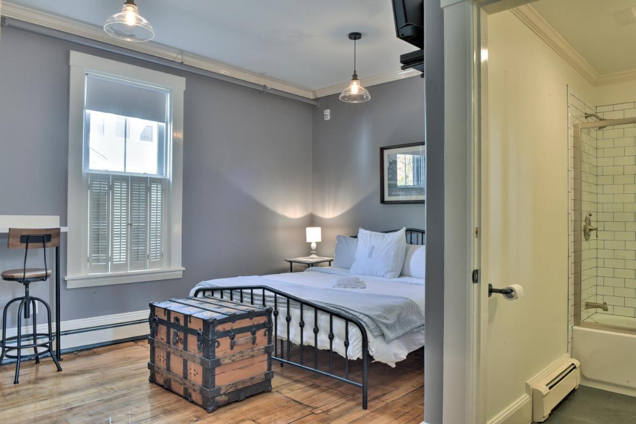 The Burrell House Hotell Keene Eksteriør bilde