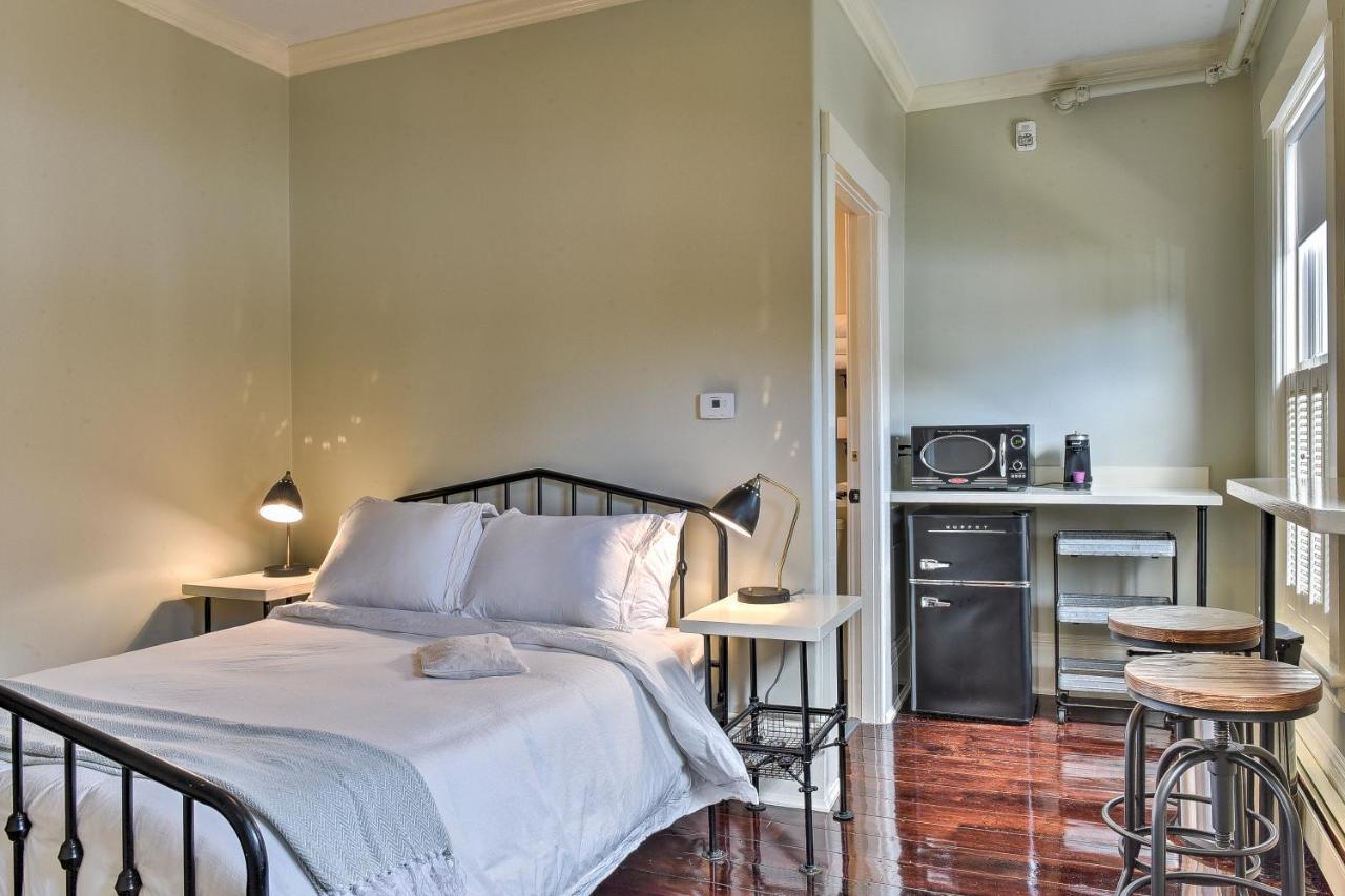 The Burrell House Hotell Keene Eksteriør bilde