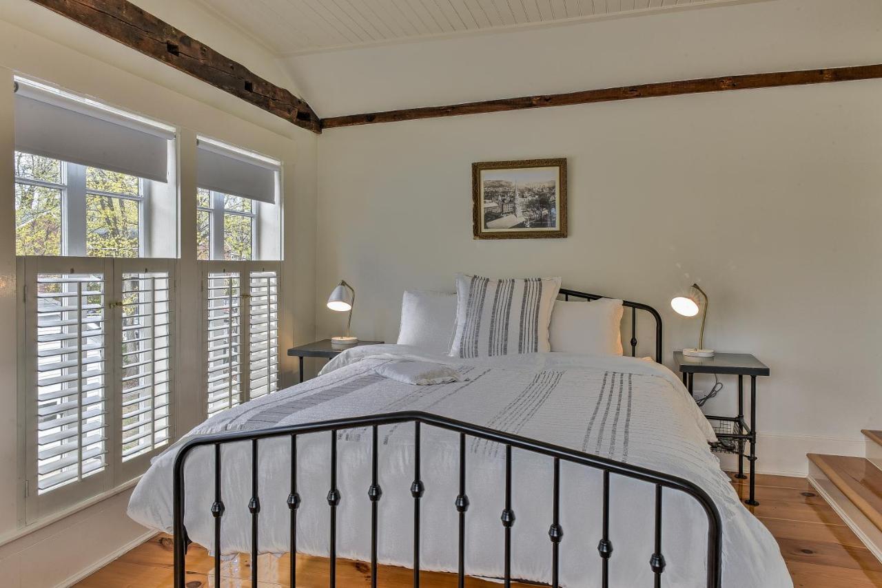 The Burrell House Hotell Keene Eksteriør bilde